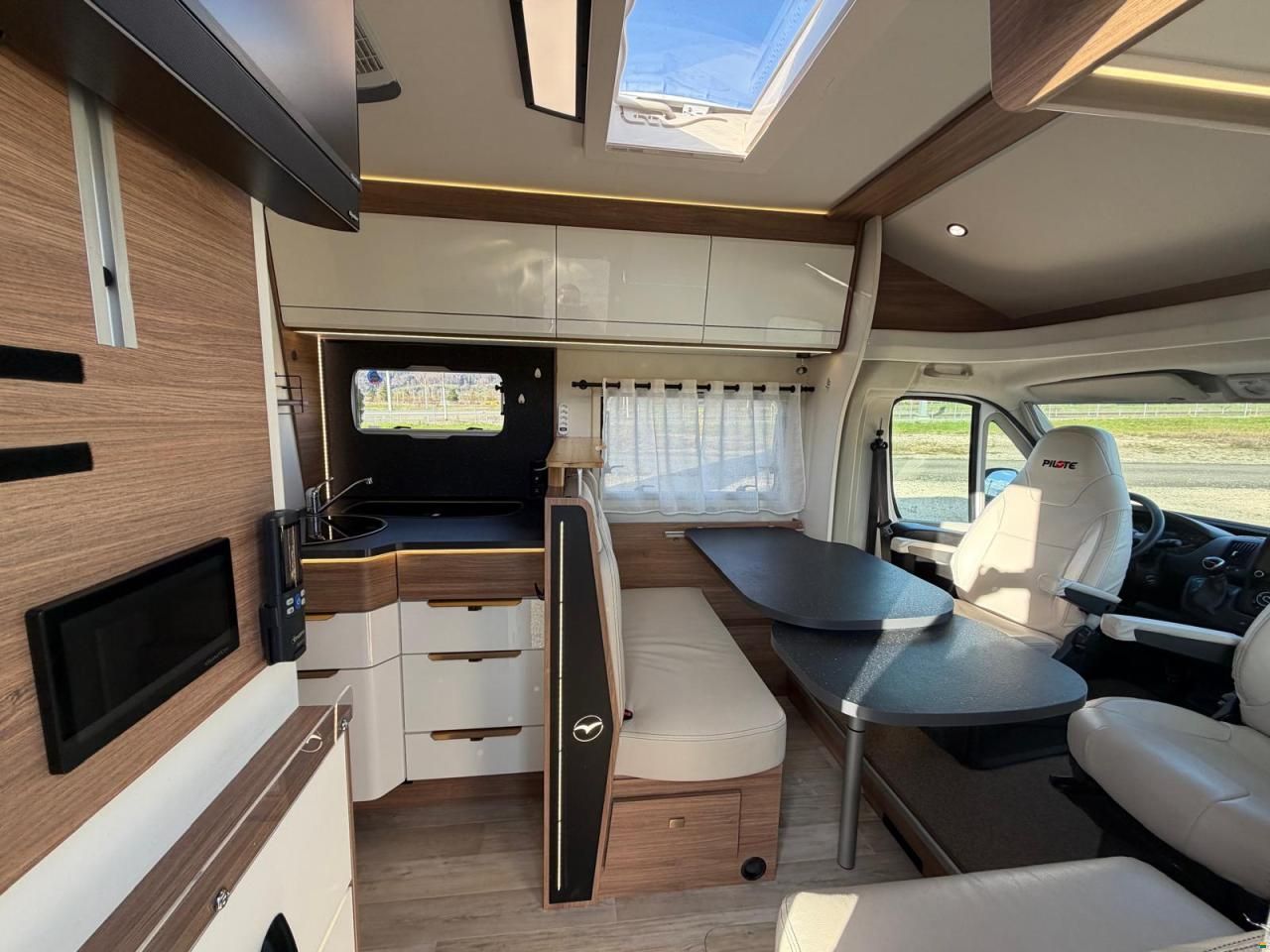 Fiat PILOTE P740 **L&Auml;NGSBETT**9 GANG AUTOMAT