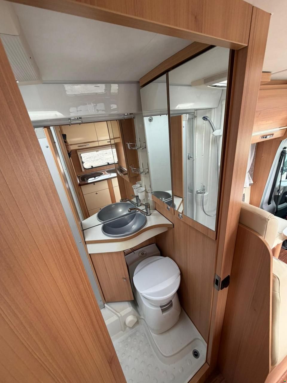 Fiat *T.E.C 3.0 JTD 160PS *L&Auml;NGSBETT*AUTOMAT*