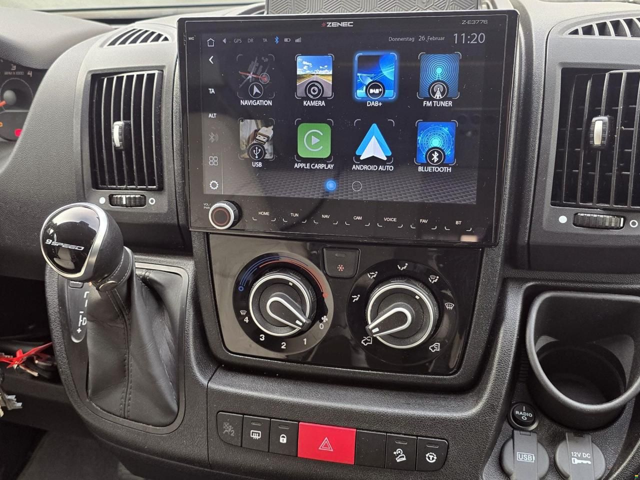 Moov&eacute;o VAN 60 EB 2.3 AUTOMAT MJ140