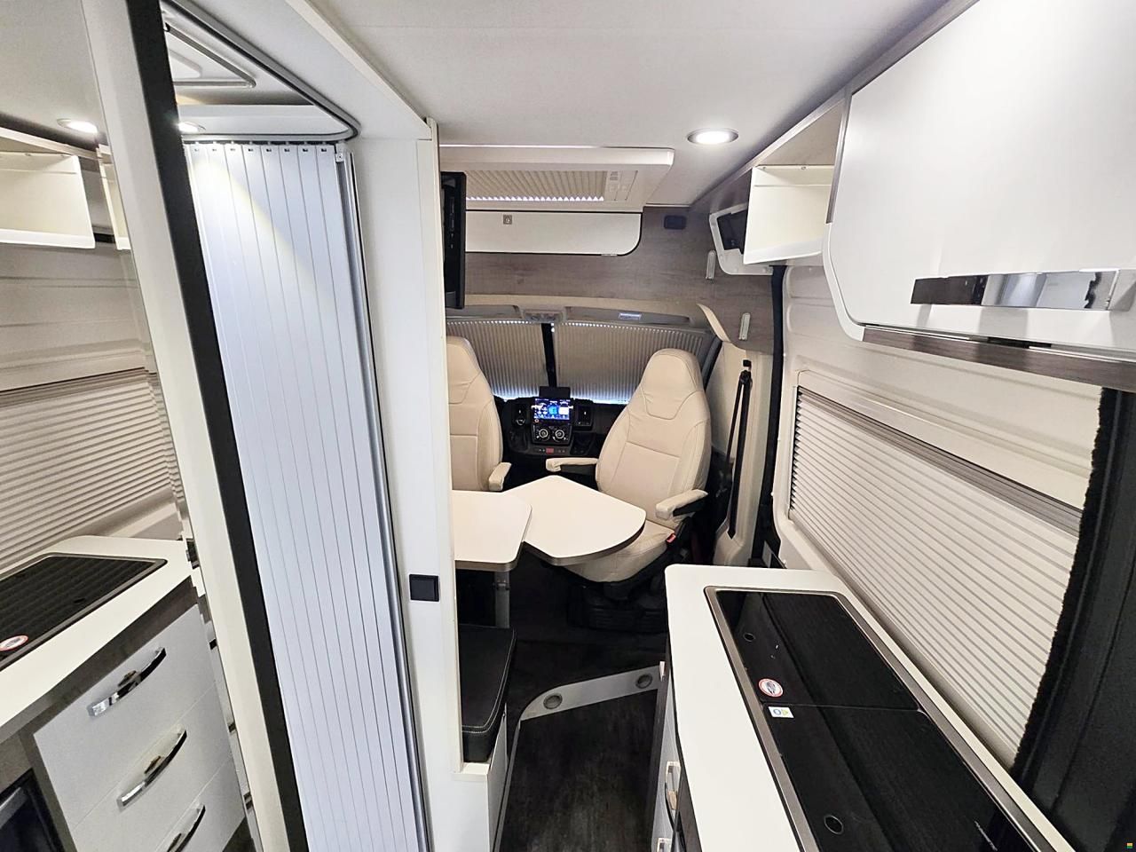 Moov&eacute;o VAN 60 EB 2.3 AUTOMAT MJ140