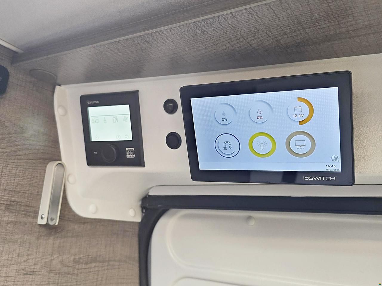 Moov&eacute;o VAN 60 EB 2.3 AUTOMAT MJ140