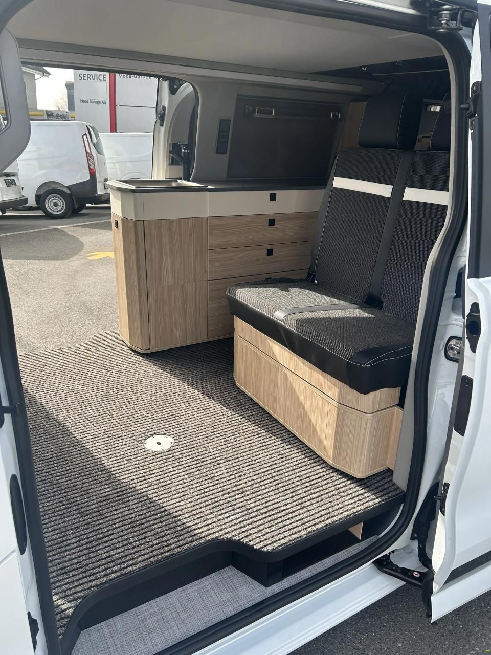 Ford STYLEVAN Belize