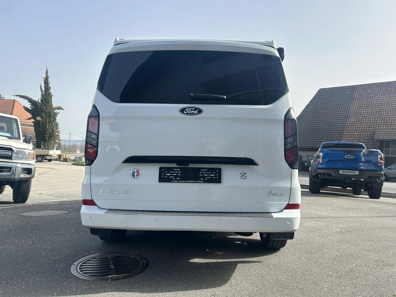 Ford STYLEVAN Belize