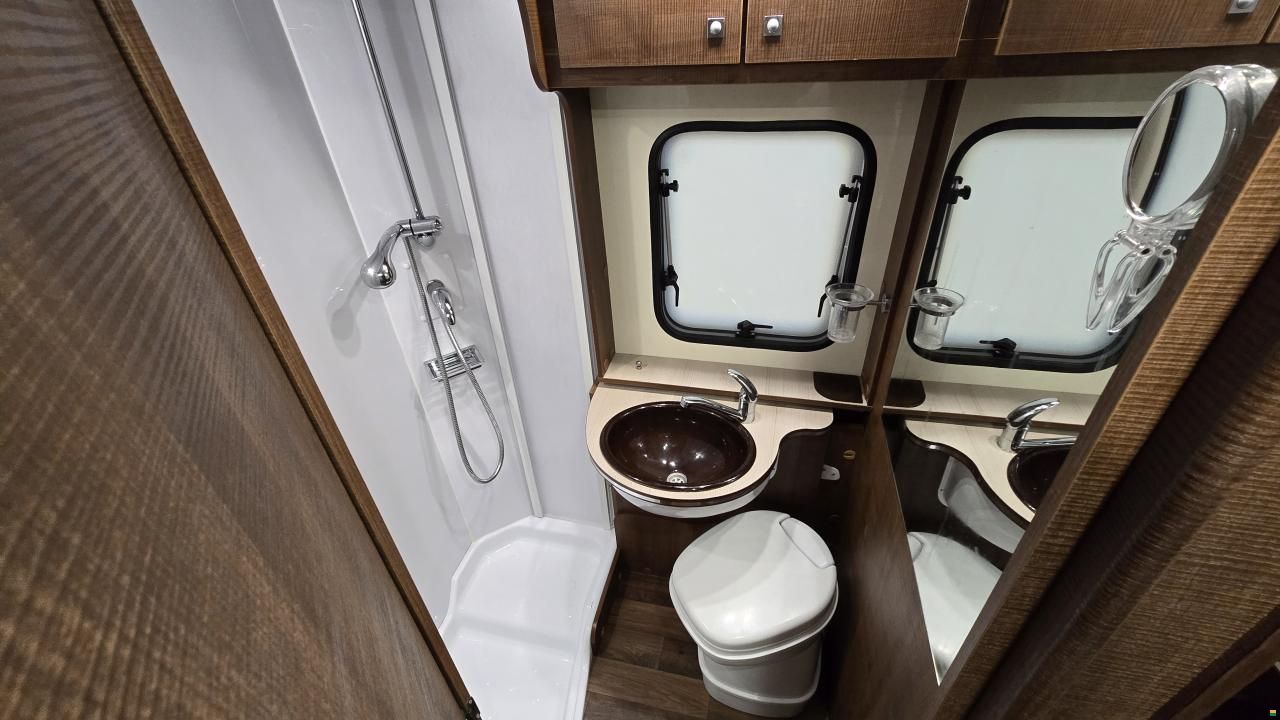 Forster-Reisemobile A 699 HB / 6 Pl&auml;tzer