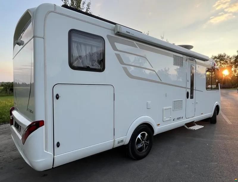 Hymer Exsis-i 678