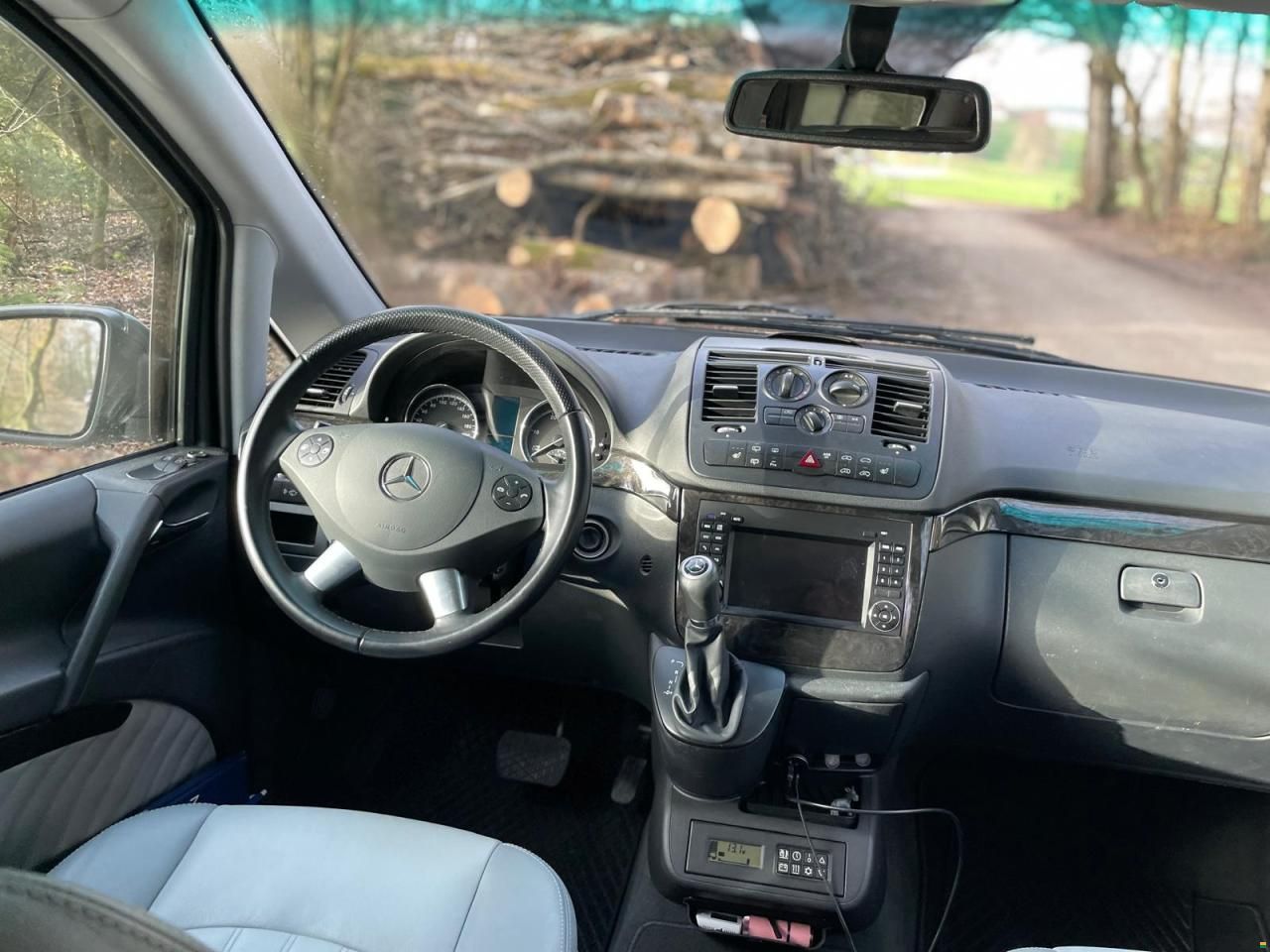 Mercedes Benz Marco Polo