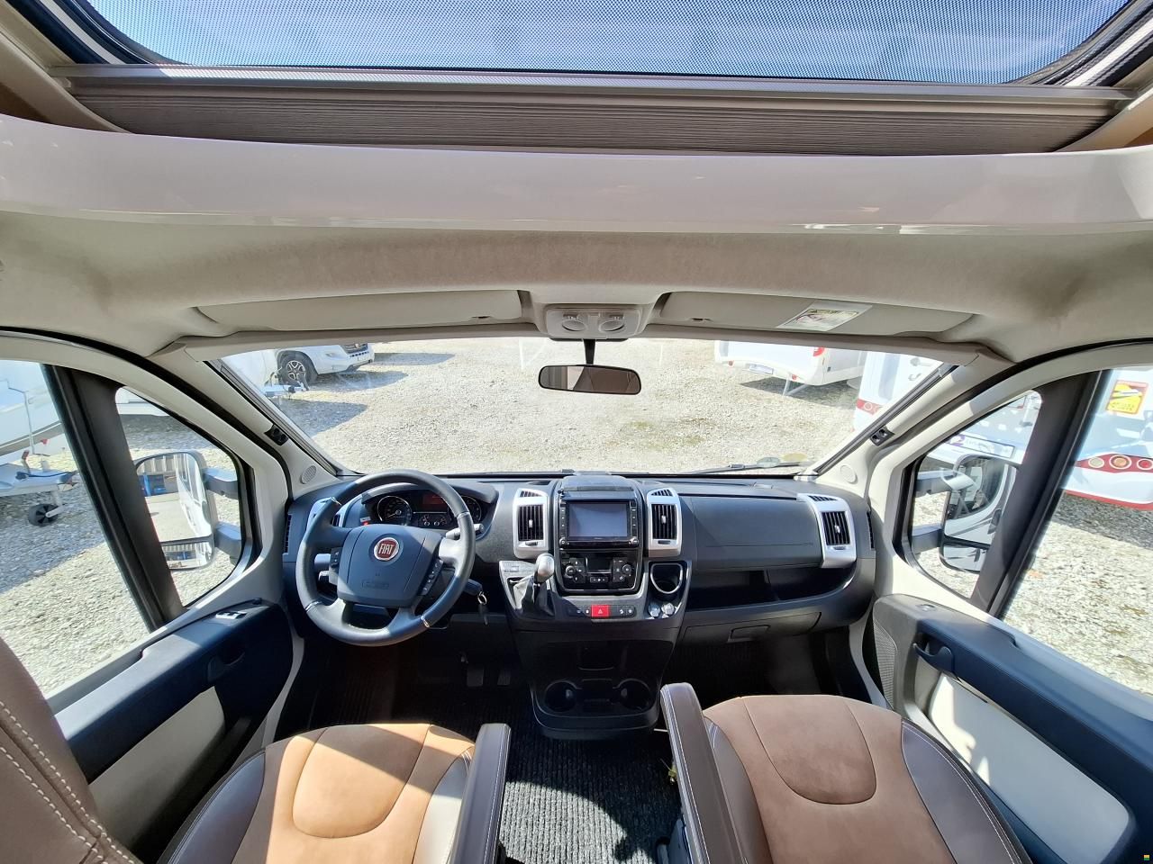 Bürstner Travel Van T660G - neuwertig!