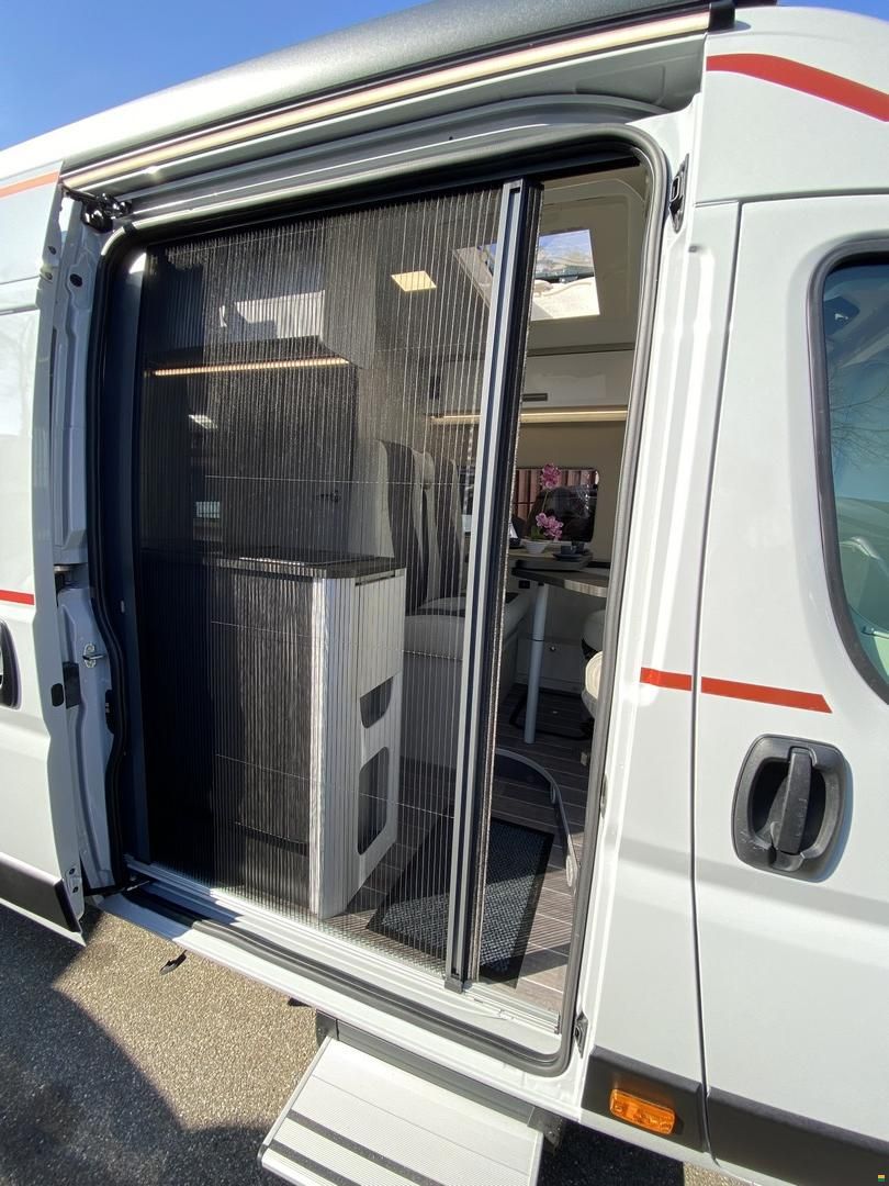 Roller Team Livingstone DUO Sport, Fiat 140PS Autom.