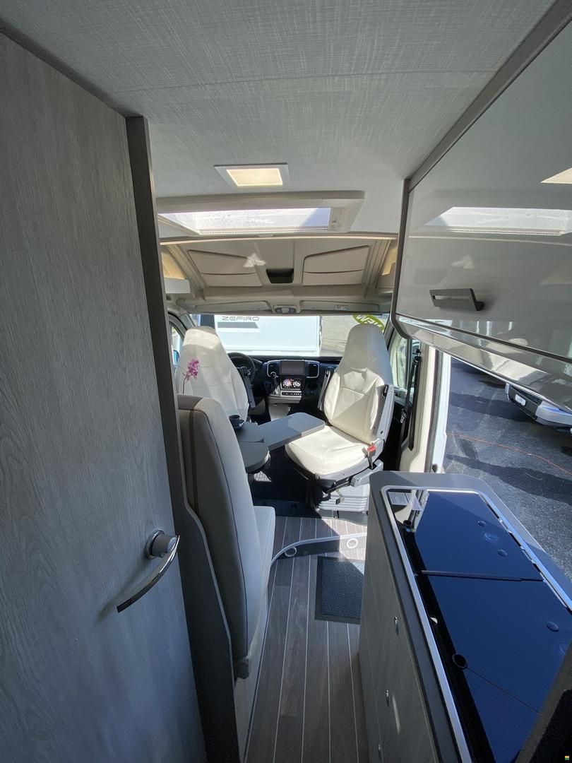 Roller Team Livingstone DUO Sport, Fiat 140PS Autom.