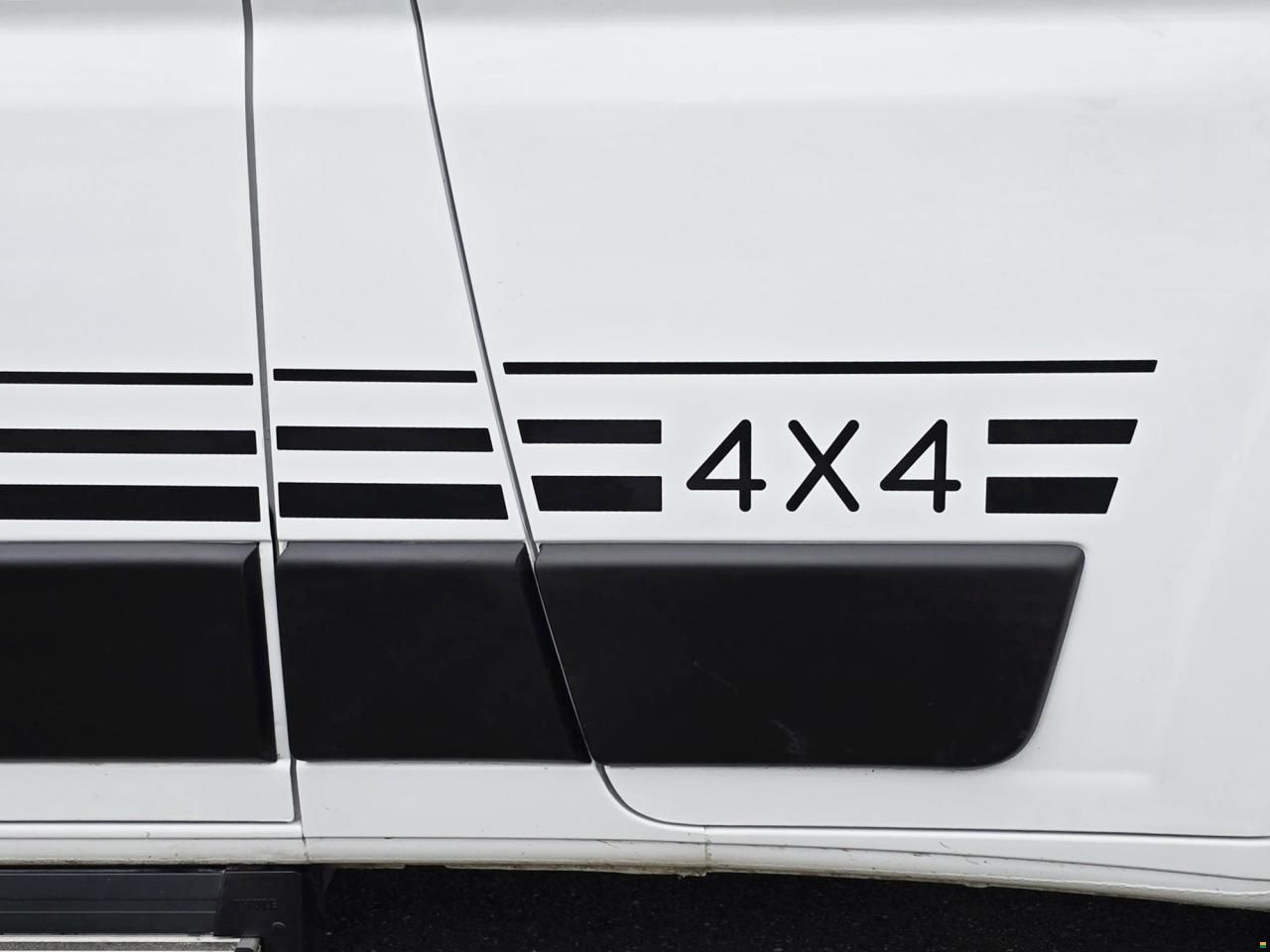 Bürstner CAMPEO BC 540 ACTIVE 4x4 2.2 HDI