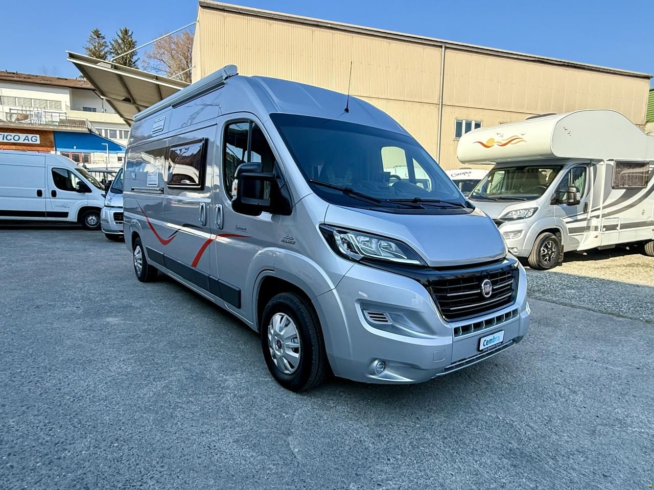 Challenger Vany V114 -Freelife -4 People