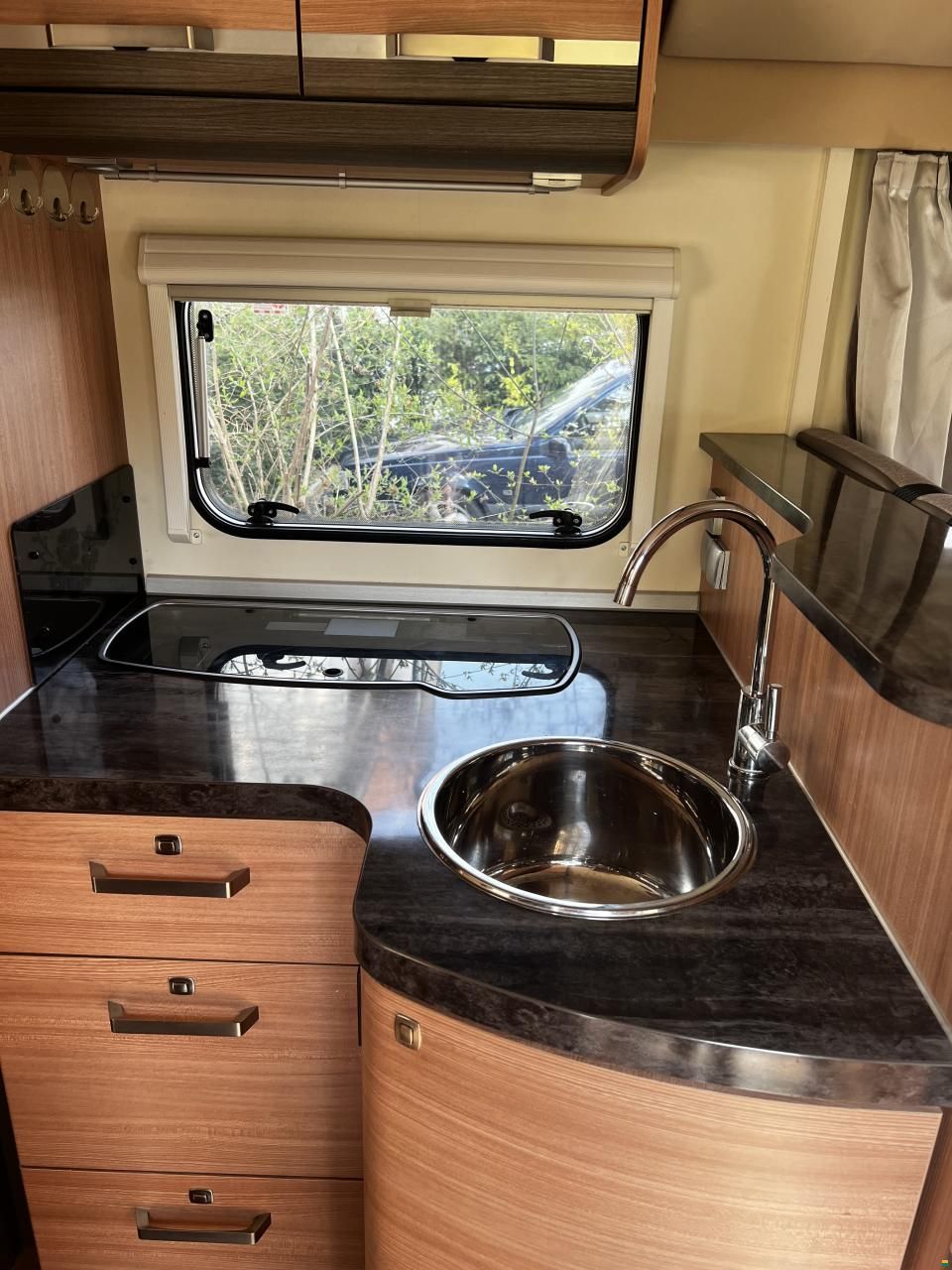 Knaus Sky Wave 650 MF Celebration 25