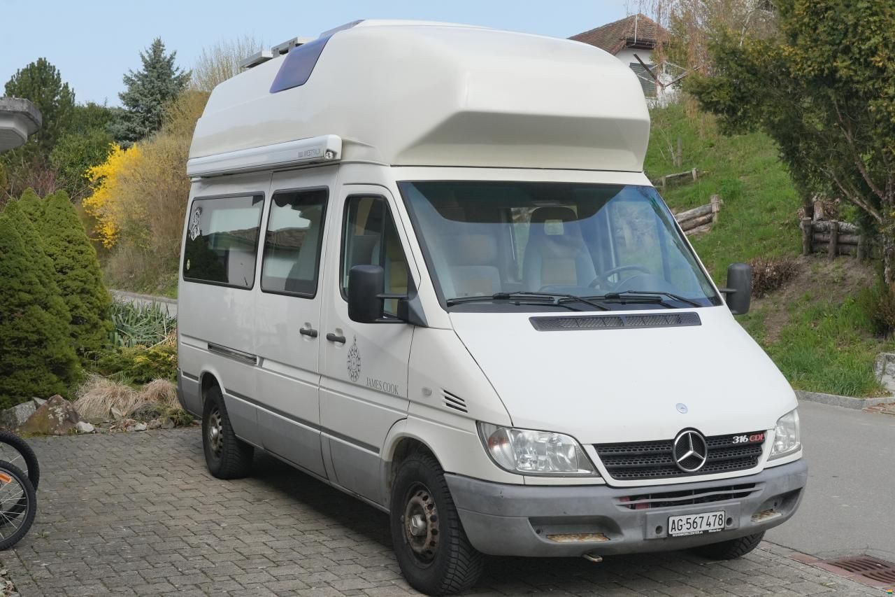 Mercedes Benz James Cook