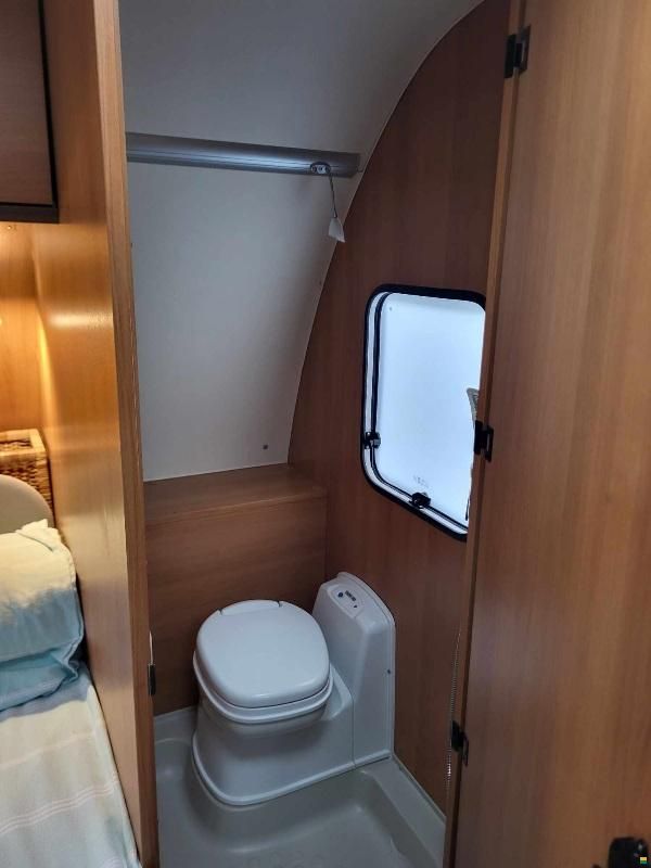 Bürstner Premio 485TK