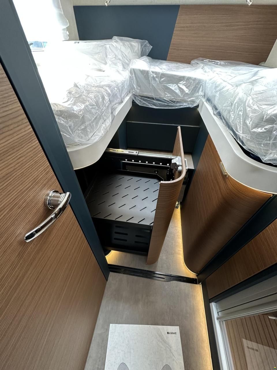 Laika Kreos MB L 5009