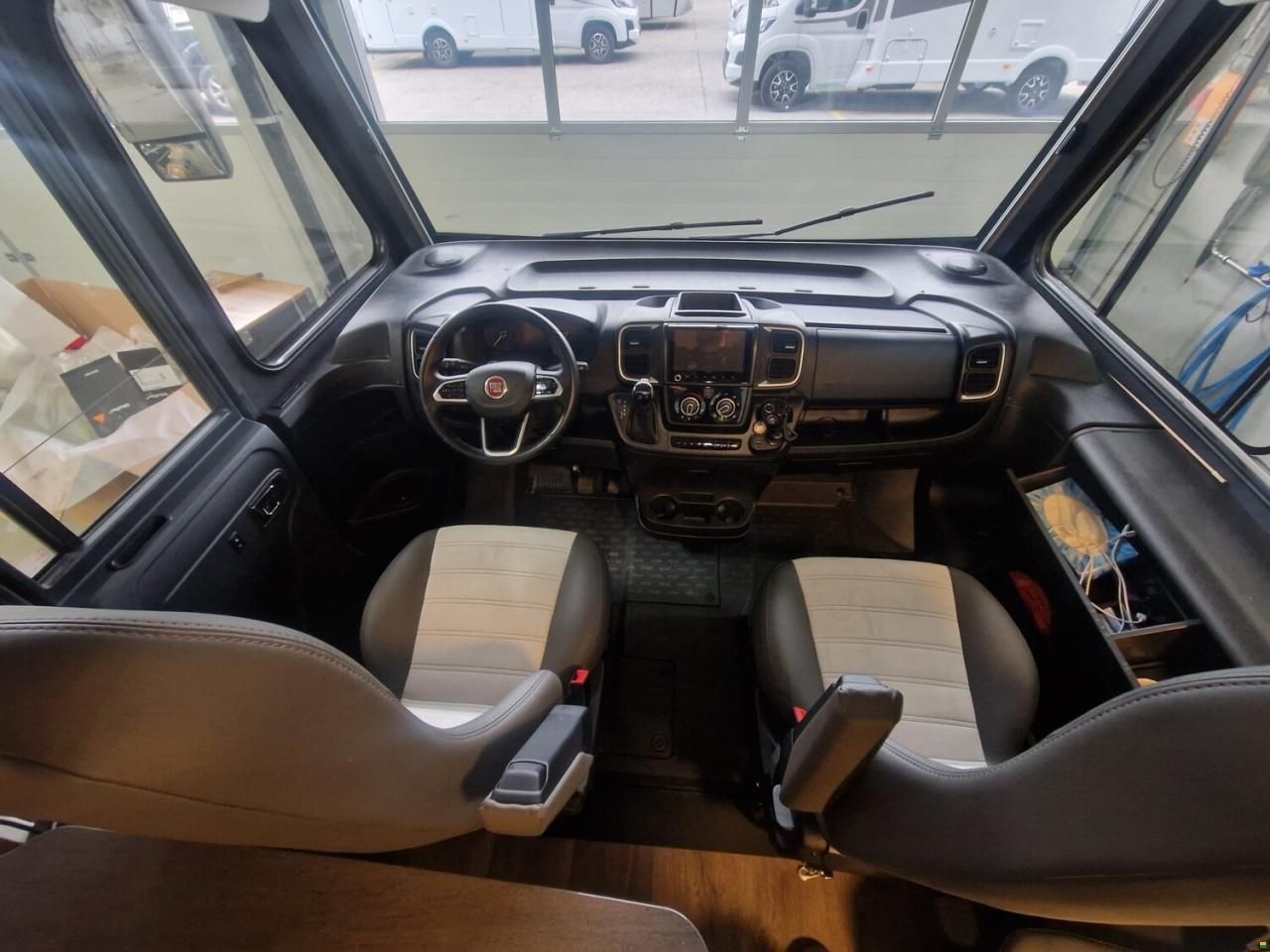 Sunlight Adventure I 67S