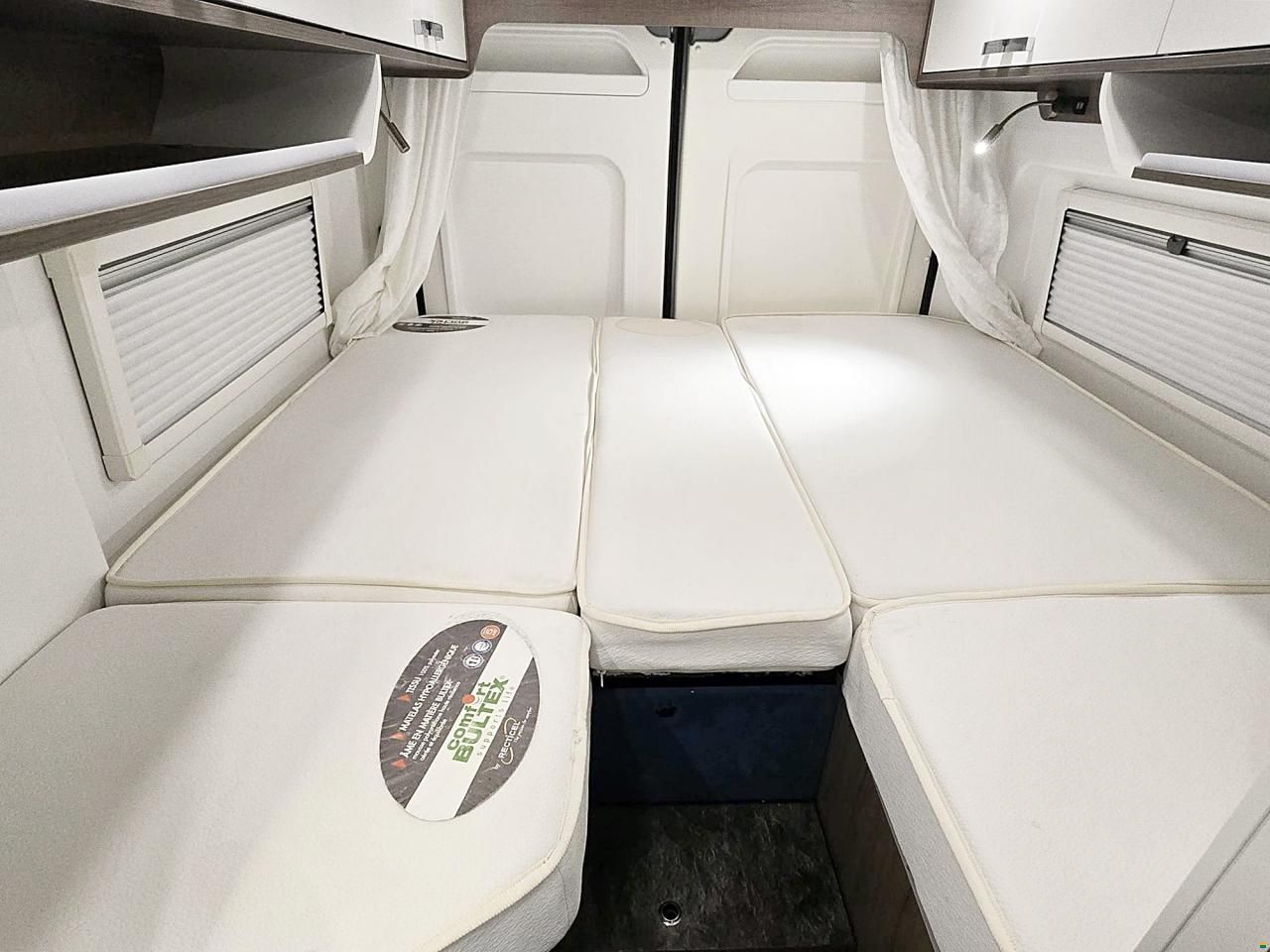 Pilote MOOVEO VAN 60 EB 2.3 AUTOMAT MJ140