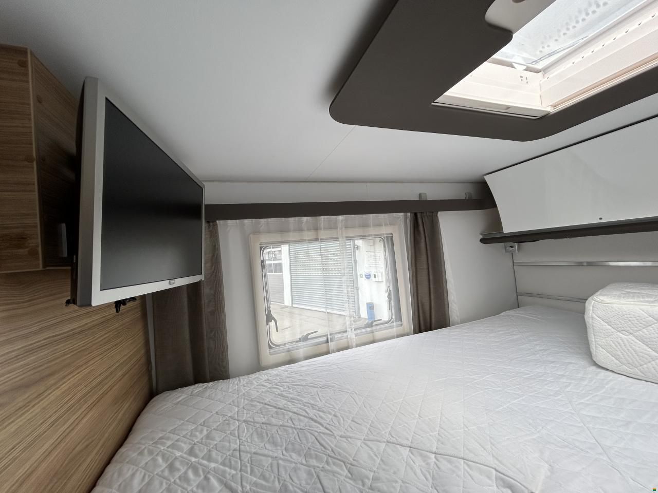 Adria Sonic Supreme 810 SL