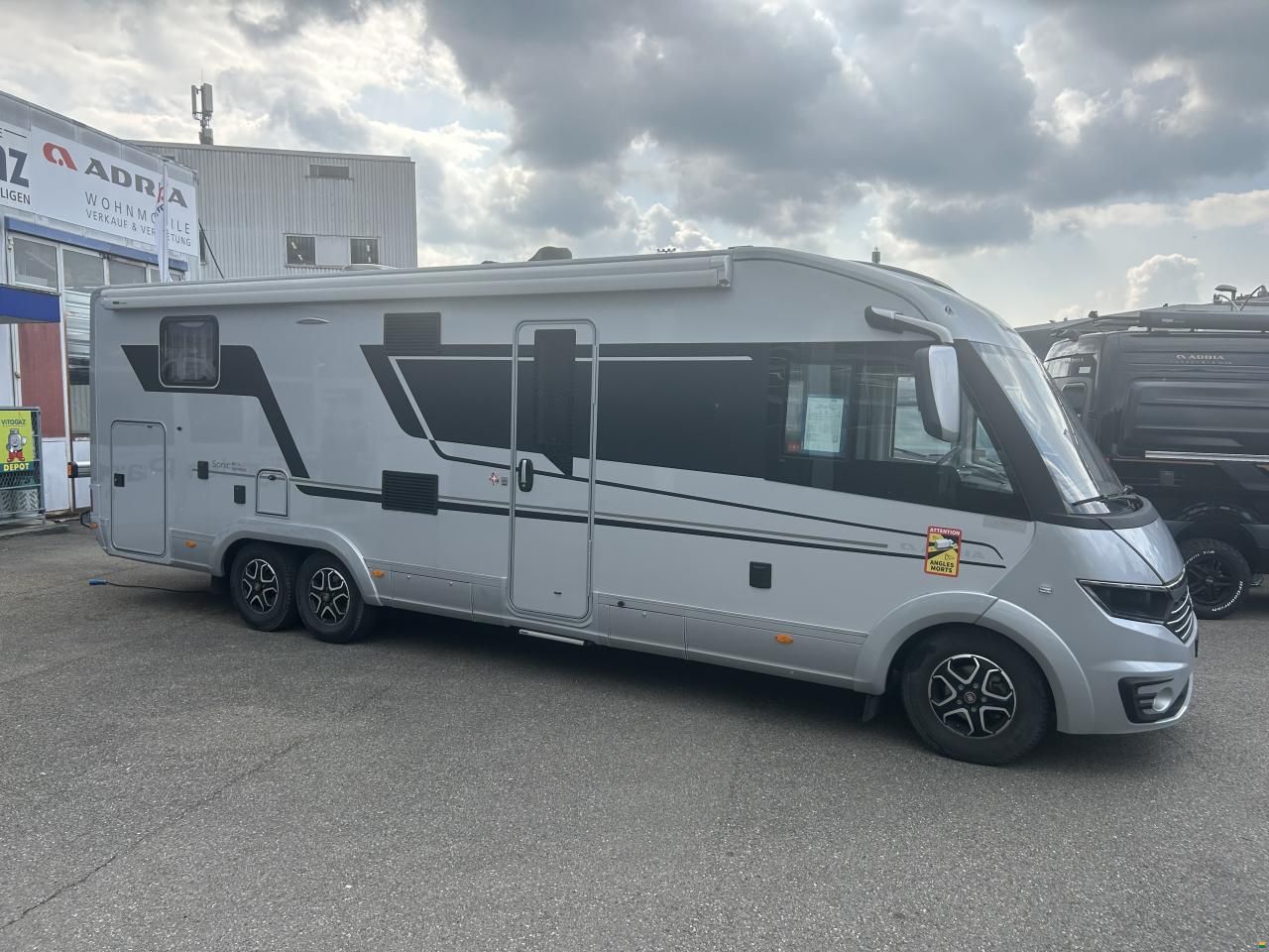 Adria Sonic Supreme 810 SL