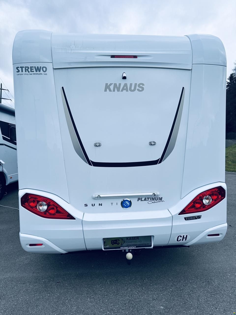 Knaus Platinum 700 MEG