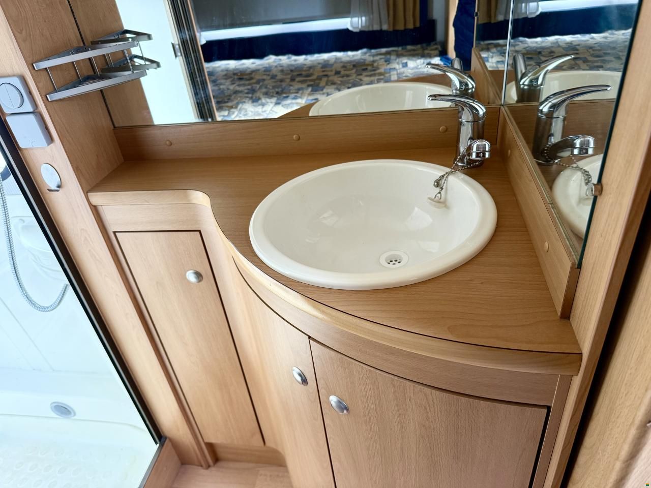 Knaus S&uuml;dwind 650 TK