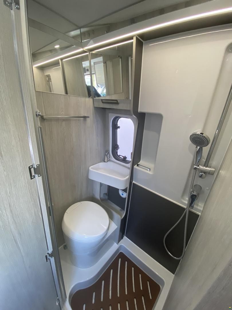 Roller Team Livingstone 2 Sport, Fiat 140PS Automat