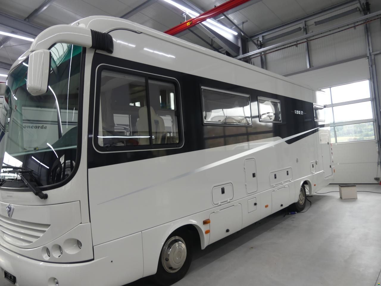 Concorde Liner 890 L