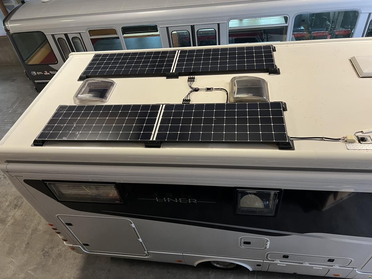 Concorde Liner 890 L