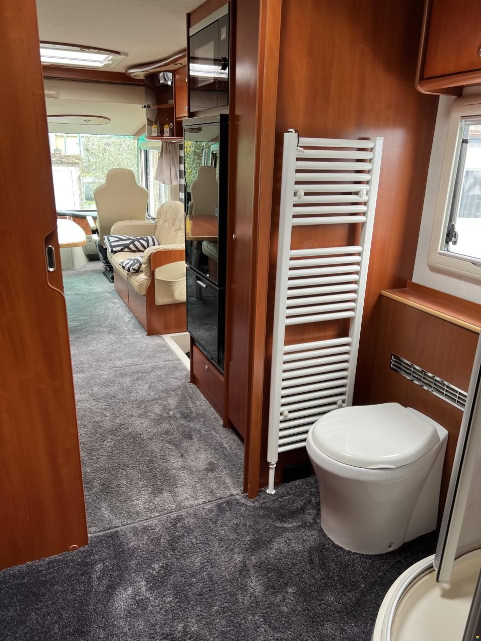 Concorde Liner 890 L