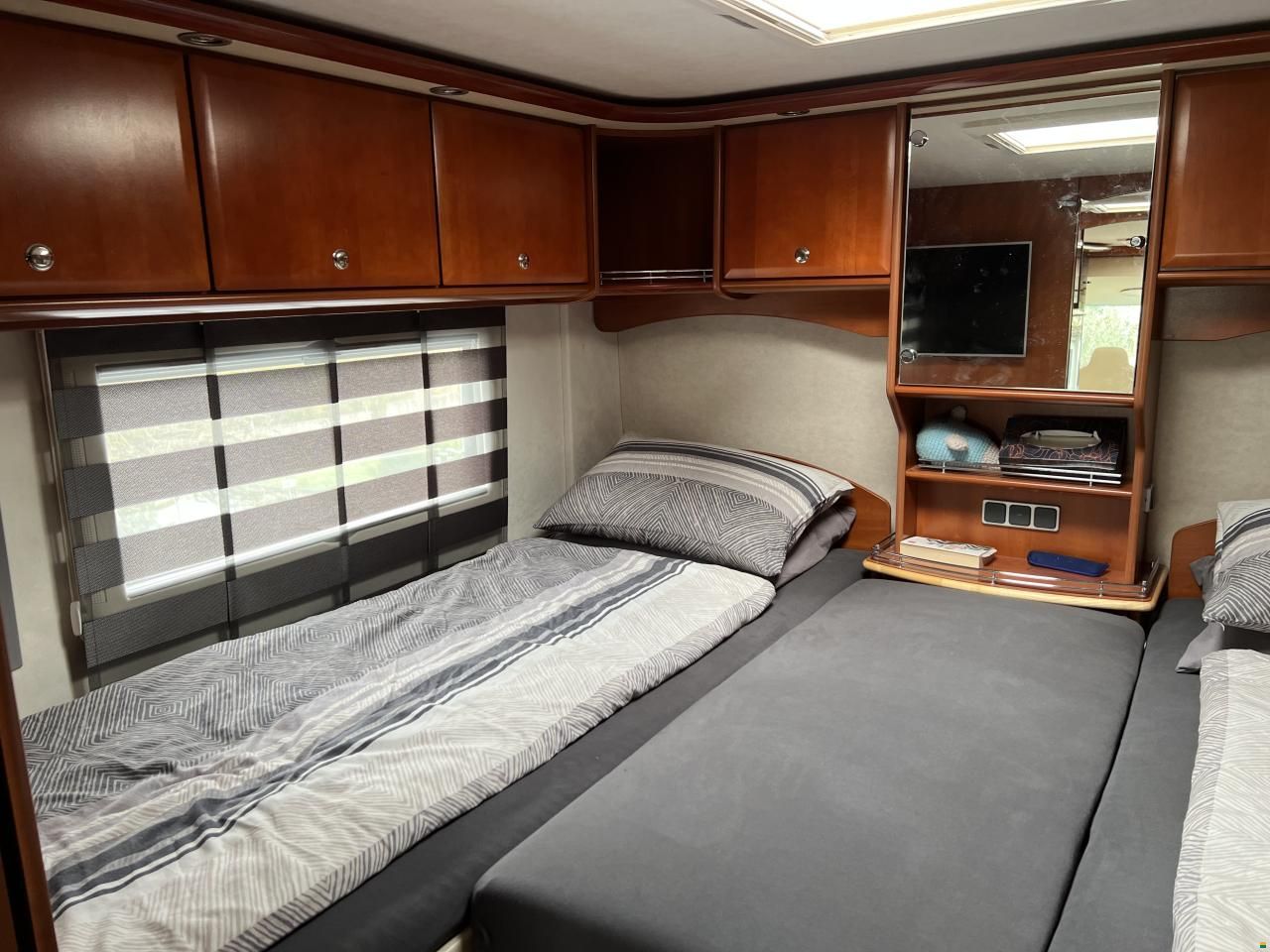 Concorde Liner 890 L