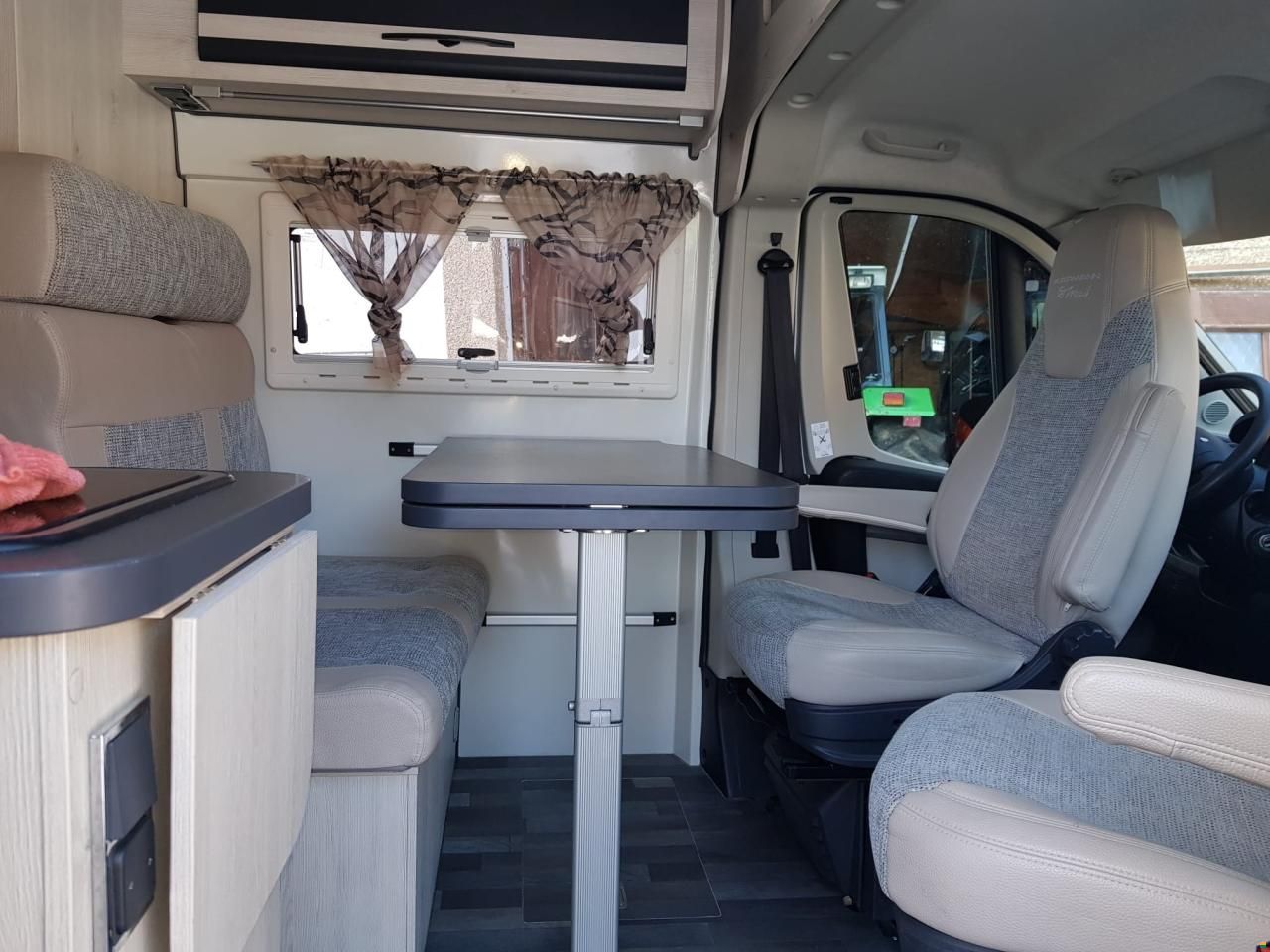 Eura Mobil 580 Trend Dexter