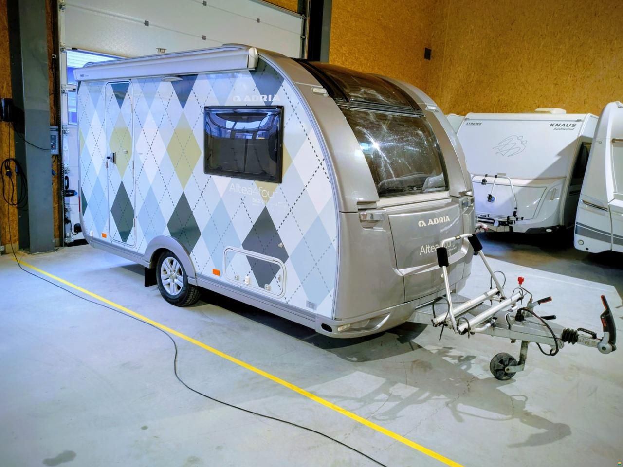 Adria Altea 362 XH 4 Four