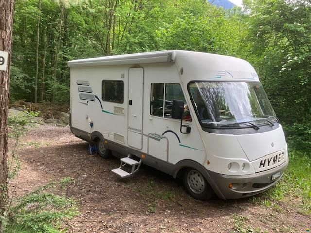 Hymer B564