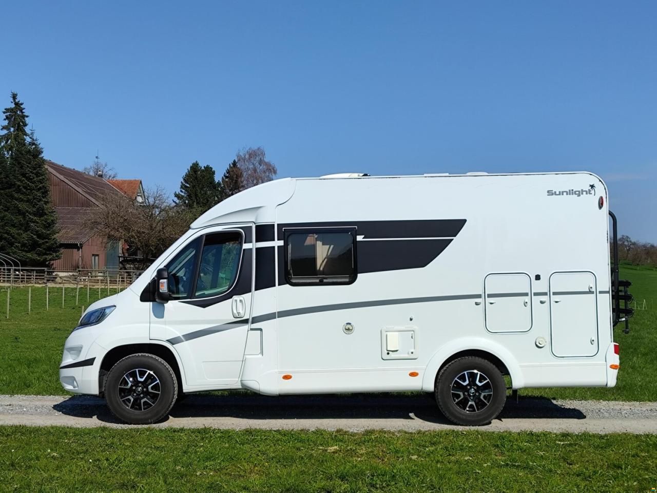 Sunlight Adventure V 60