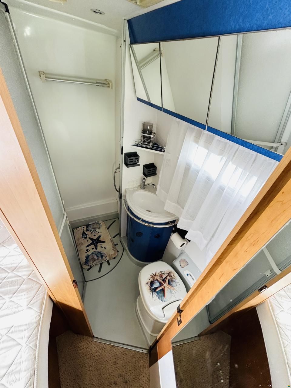 Mercedes Benz Esterel