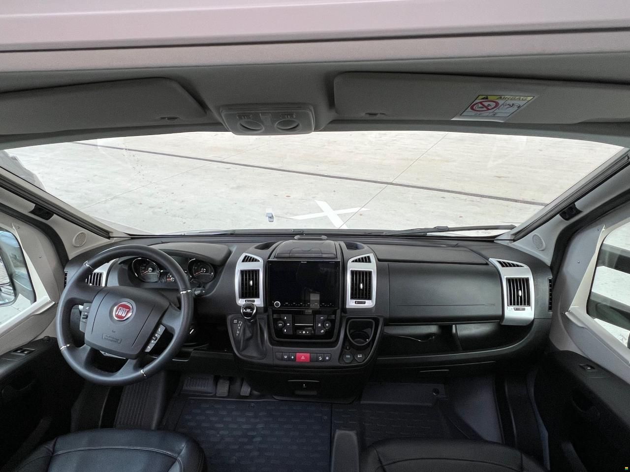 Adria Coral Supreme 670 DL