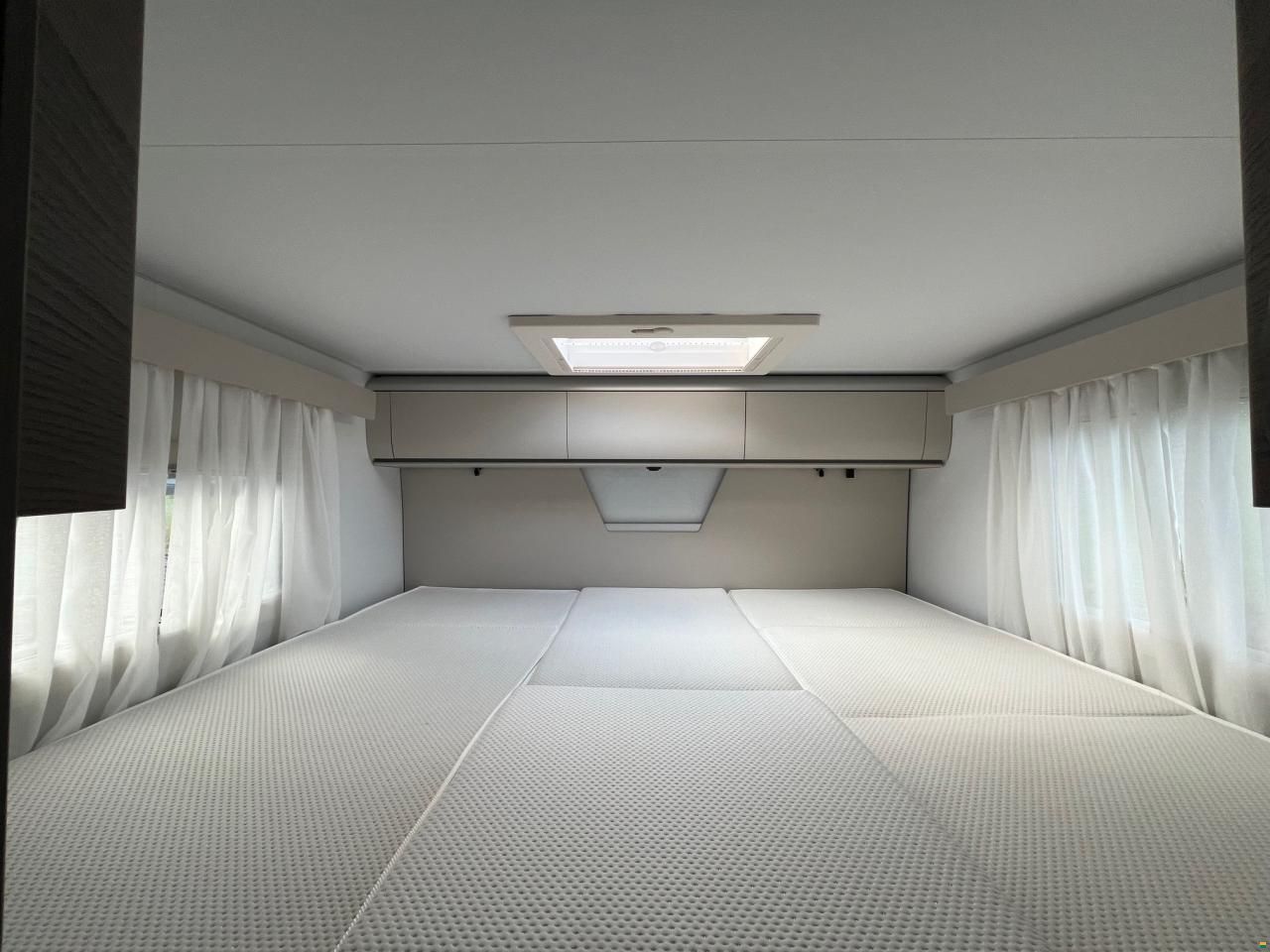 Adria Coral Supreme 670 DL