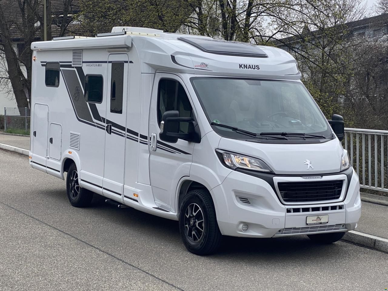 Knaus Van TI 650 MEG, Peugeot 2.2HDI 165PS