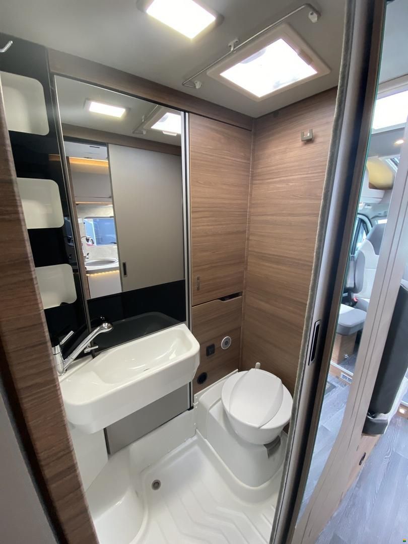 Knaus Van TI 650 MEG, Peugeot 2.2HDI 165PS