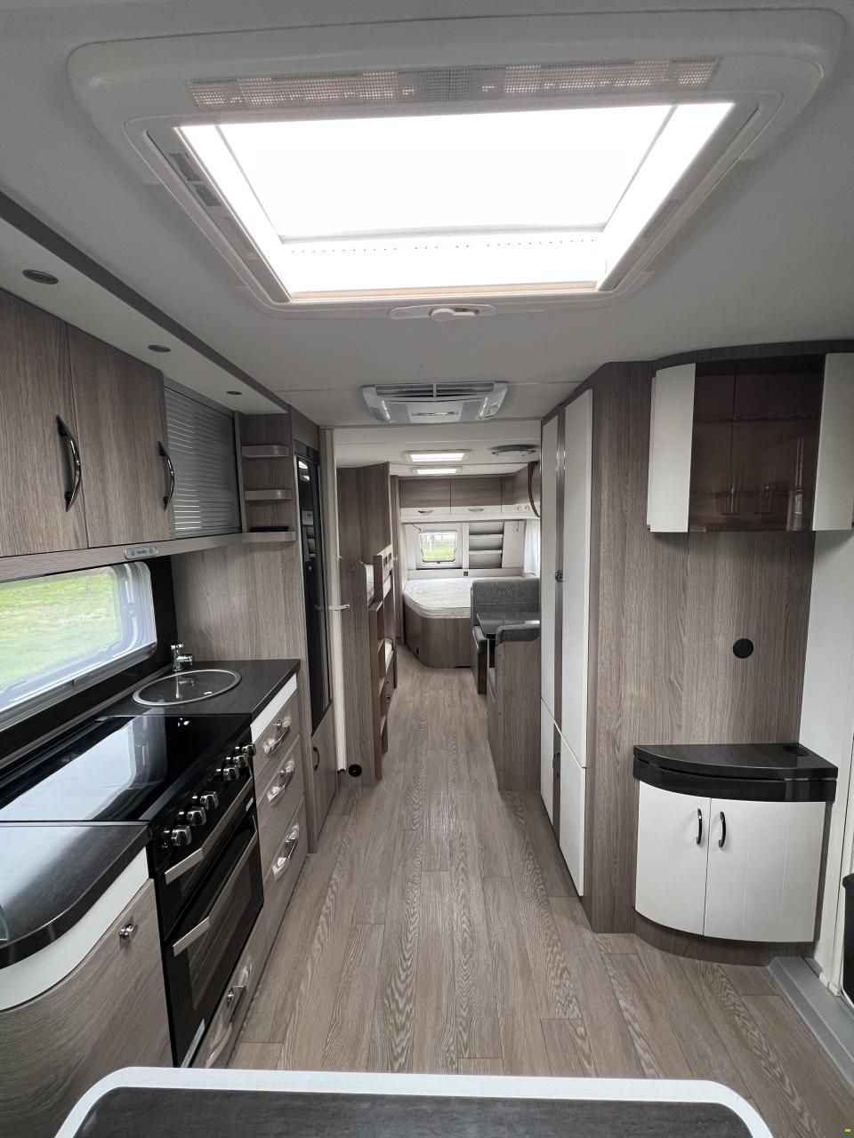 Hobby PRESTIGE 720 UKFe