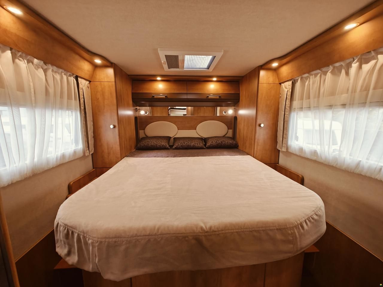 Carthago Compactline I 145 Q - Super Lightweight