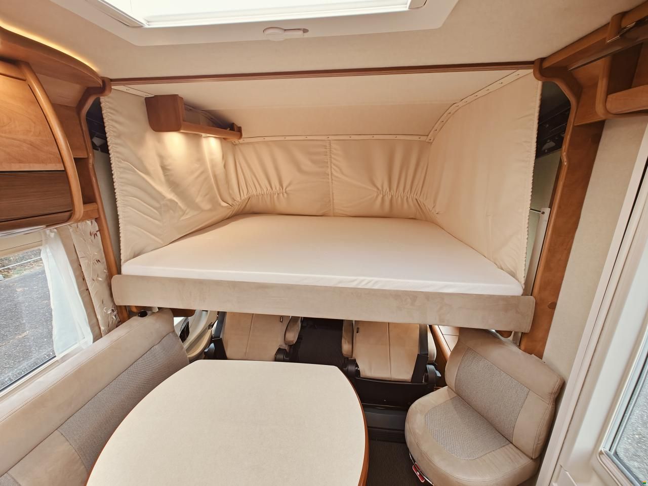 Carthago Compactline I 145 Q - Super Lightweight