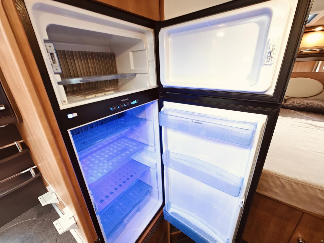 Carthago Compactline I 145 Q - Super Lightweight