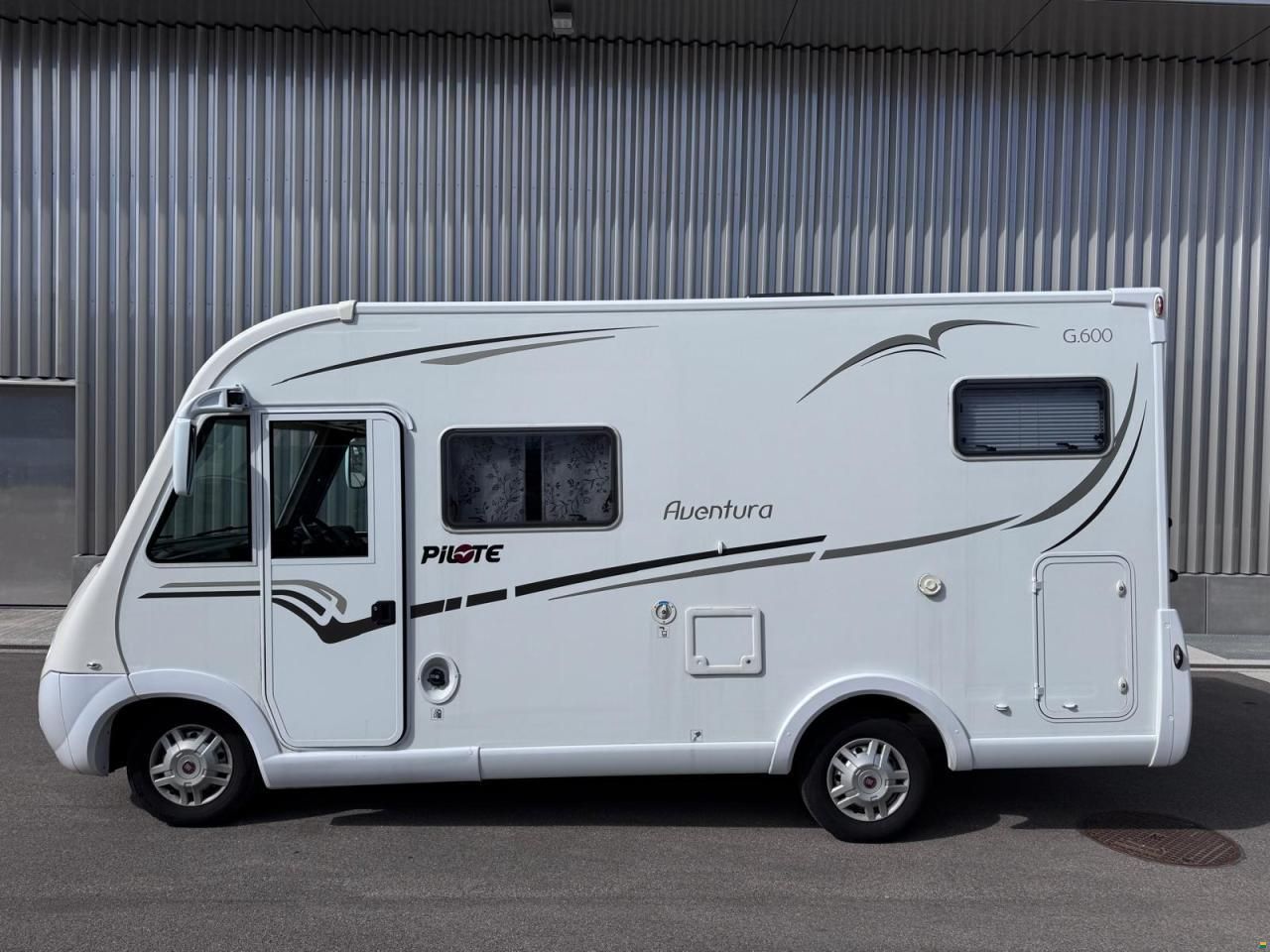 Pilote Fiat G600 XLG