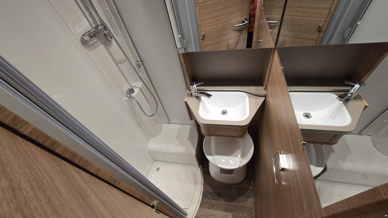 Weinsberg CaraCompact 600MEG "Pepper ed."