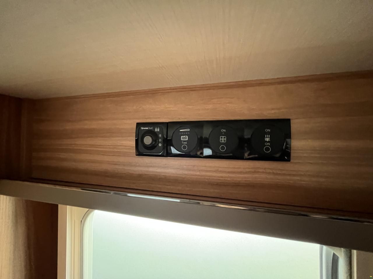 Eriba Exciting 560 mit Kaj&uuml;tenbett