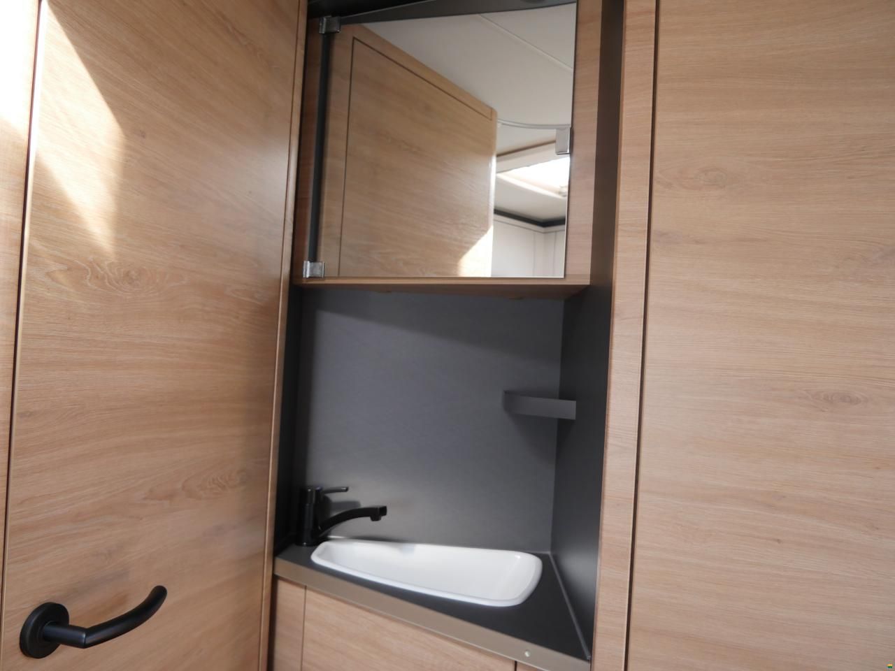 Knaus Live Ti 650 MF | 2025