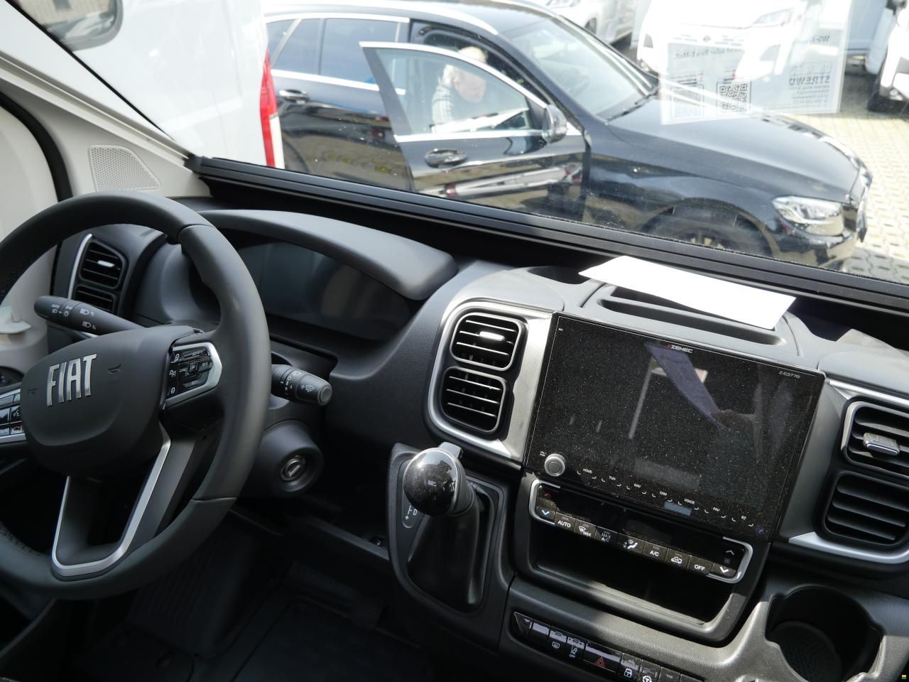 Adria Twin Supreme 640 SGX | 2025