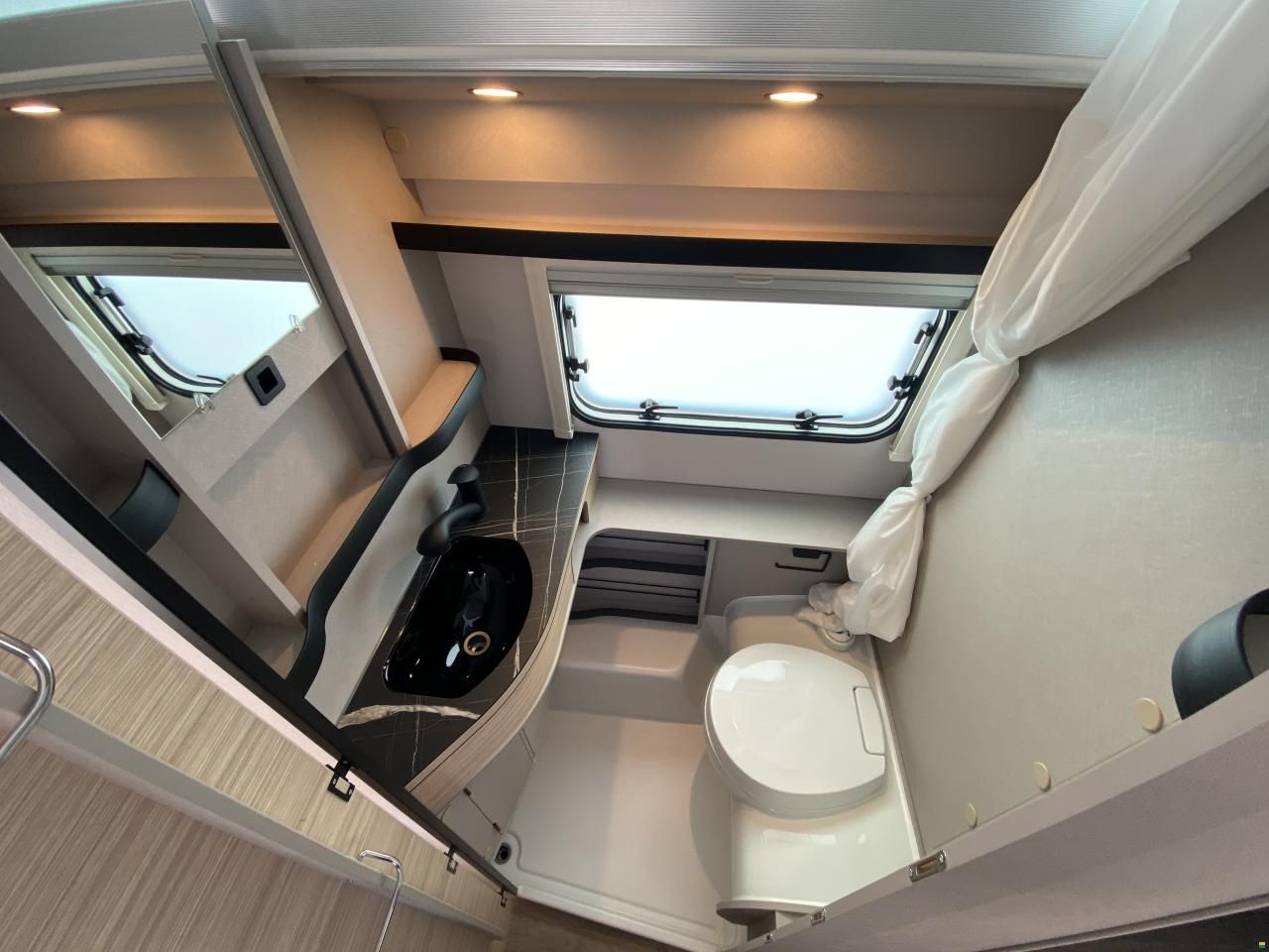 Eriba Touring 642