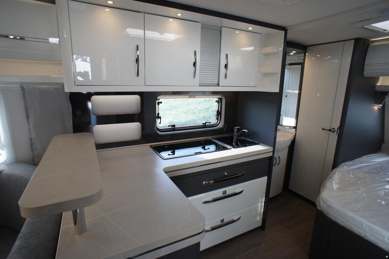 Hobby 560 CFe Excellent